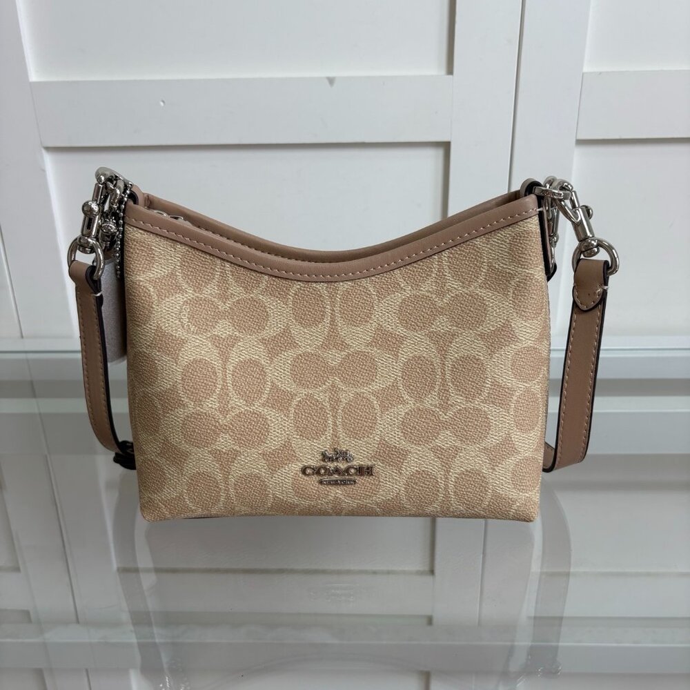 New Coach Women's Bag Laurel Hobo Bag - Picture 1 of 9